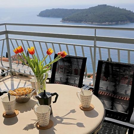 Spacious 2 Bedroom Apt Luxeview- Oldtownview, 10Min To Town Dubrovnik Eksteriør billede