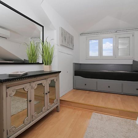Spacious 2 Bedroom Apt Luxeview- Oldtownview, 10Min To Town Dubrovnik Eksteriør billede