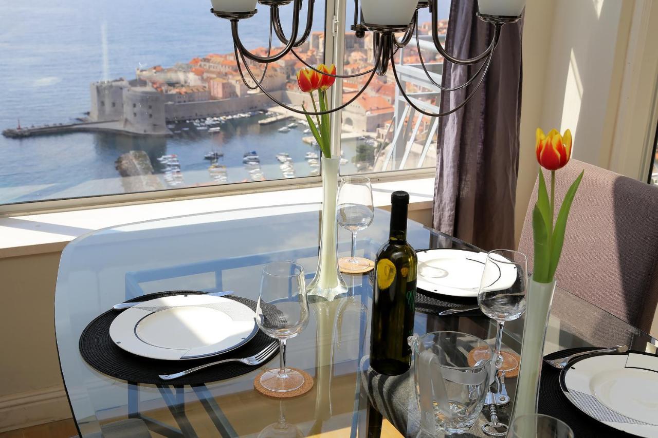 Spacious 2 Bedroom Apt Luxeview- Oldtownview, 10Min To Town Dubrovnik Eksteriør billede